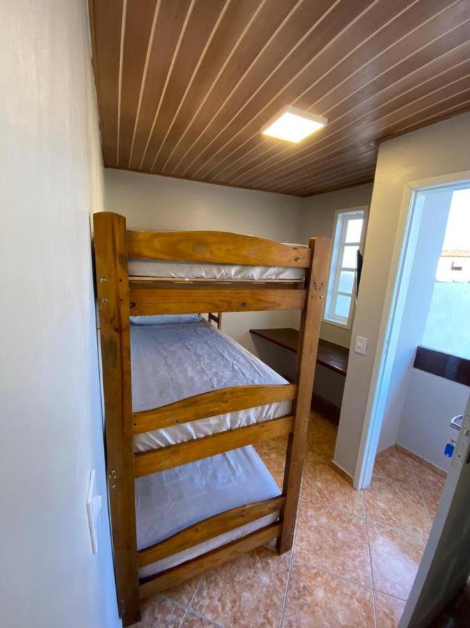 הוילה Casa Com Piscina Em אריאל דו קאבו מראה חיצוני תמונה