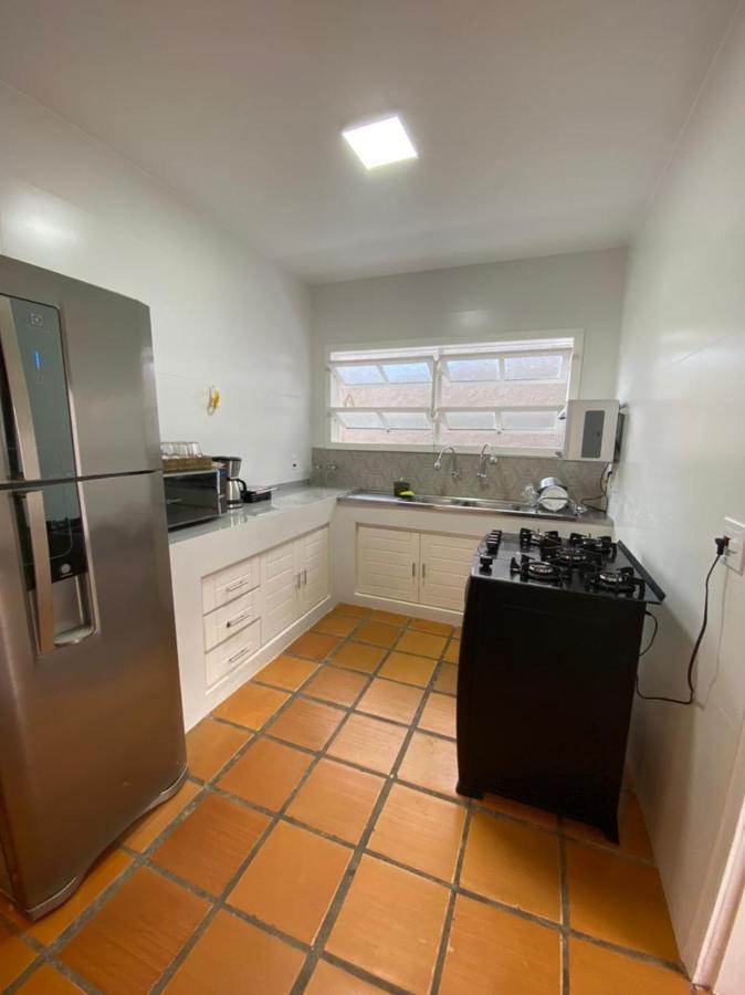 הוילה Casa Com Piscina Em אריאל דו קאבו מראה חיצוני תמונה