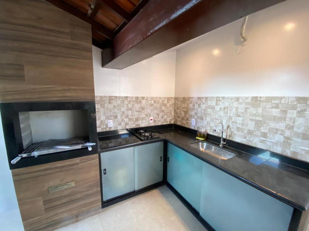 הוילה Casa Com Piscina Em אריאל דו קאבו מראה חיצוני תמונה